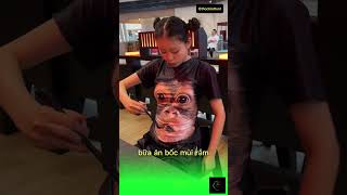 Bữa ăn bốc mùi rắm của em gái răng nanhthocbiettuot funnyshorts shortvideo memes [upl. by Allenad]