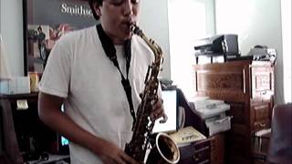 A 17 Year Old Plays Coltrane Giant Steps On a Selmer MK VI Alto Saxophone [upl. by Eirdua]