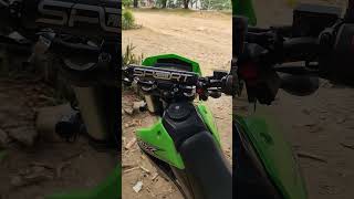 kawasaki KLX 250 del 2012 🇯🇵😍 shorts motos klx250 klx kawasaki kawasakiklx250 japón [upl. by Pomona]