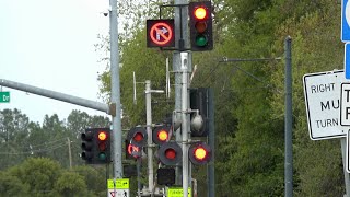 No Turn Arrow Blank Out LED Signals At Railroad Crossings Near Intersections [upl. by Varrian722]