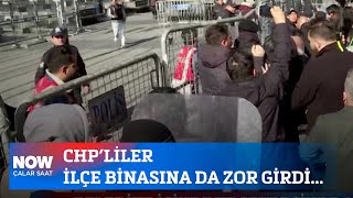 CHP’liler ilçe binasına da zor girdi 5 Kasım 2024 İlker Karagöz ile Çalar Saat [upl. by Anirtruc]