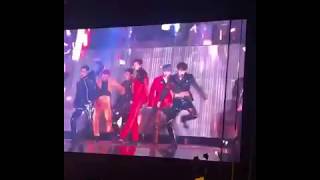 FANCAM EXO  OBSESSION EXPLORATION dot IN SEOUL DAY 1 [upl. by Ydnarb887]