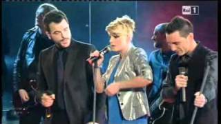 Modà e Emma Marrone con Francesco Renga  Arriverà [upl. by Cimbura]