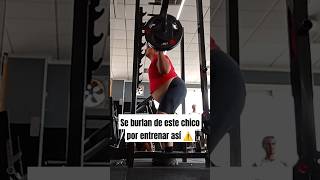 Se burlan de el por entrenar así en el gym fitness gym bodybuilding powerlifting [upl. by Colwell]