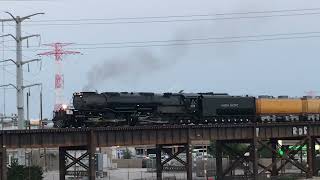 Union Pacific 4014 Big Boy enters StLouis [upl. by Nai]