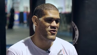 MMA  Rencontre avec Antonio Silva [upl. by Nnayrrehs938]