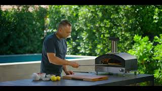 Step 6 How to cook your pizza in the Ovana Portable Pizza Oven [upl. by Ihana]