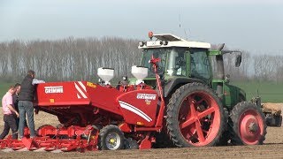 2014  Aardappels poten JohannesKerkhovenpolder GRIMME GL420 [upl. by Dellora457]