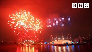 Londons 2021 fireworks 🎆 Happy New Year Live 🔴 BBC [upl. by Menken326]