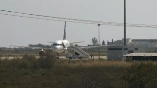 Avion égyptien détourné le pirate de lair arrêté gouvernement [upl. by Amedeo]