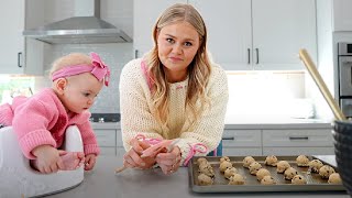 The Bella and Story Baking Show Chocolate Chip Cookies [upl. by Winebaum]