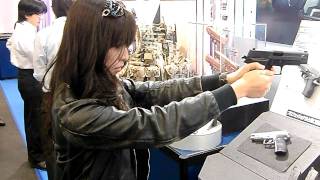 【AIRSOFT】20110512静岡ホビーショー速報SIG P226 E2 [upl. by Ellenaj172]