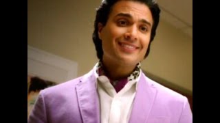 Jaime Camil como Rogelio De La Vega [upl. by Acebber42]