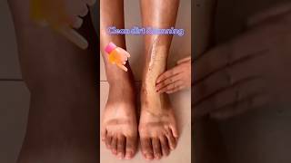 Remove dead skin amp suntandirt  get fair feeteasy pedicure  homeremedies skincareshortssuntan [upl. by Leidba]