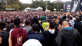 Wall Of Death  The Casualties  Rock al parque 2014 [upl. by Pebrook]