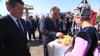 Tajik And Kyrgyz Presidents Meet In Exclave After Violence [upl. by Aztinaj]