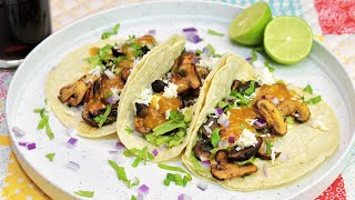 Tacos Vegetarianos con Champiñones🌮 [upl. by Carolan700]