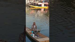 Dal lake Srinagar dallake boat sikara jammu kashmir viralvideo ytstudieo ytshorts vlog [upl. by Thorvald]