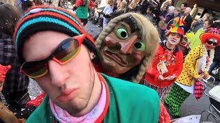 Fasching Fasnetumzug Stuttgart Hexen Narren Funkenmariechen  beim Karnevalsumzug [upl. by Ecienaj]