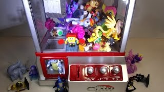 AWESOME claw machine  Claw game unboxing and review [upl. by Lebasiairam]