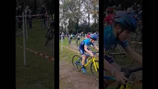 Cyclocross wedstrijd HouthalenHelchteren 11 november 2024 1 [upl. by Drhcir]