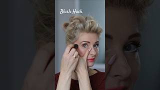 Kennst du den Make up Hack mit Blush Links oder Rechts makeuptutorial beautytips [upl. by Ettenoitna560]