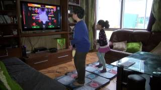 stepmania DanceDanceRevolution jeux et tapis de dance par Adam et Neda dEvry 91 song [upl. by Blain]