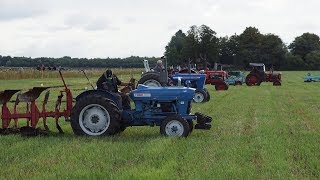 Beginvoor ploegen bij ploegwedstrijden OTMV Groningen regio veenkolonien te Kropswolde [upl. by Reyam94]