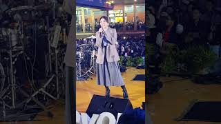 TIARA ANDINI  Cantik  Live Konser Di Anjungan Sarinah 28 Juni 2024 FANCAM [upl. by Notniw669]