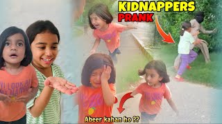 EXTREME KIDNAPPERS PRANK ON AYRA 😂  Ayra road pe rone lag gayi 😭 [upl. by Neiviv]