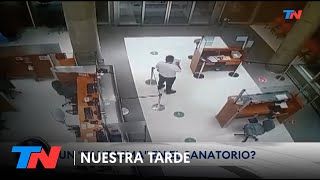 ¿Un fantasma en el Finochietto la extraña reacción de un guardia que quedó registrada en un video [upl. by Knipe]