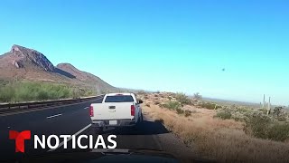 Captan dramática persecución a un presunto traficante de personas en Arizona  Noticias Telemundo [upl. by Ingeberg]