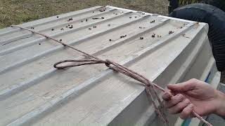 How to tie ONE HANDED Truckies Hitch [upl. by Rivera469]