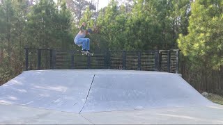 Homie shreds this skatepark [upl. by Mou]