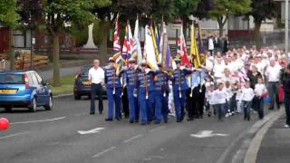 Is this the biggest flute band ever to walk in Northern Ireland [upl. by Stephine]