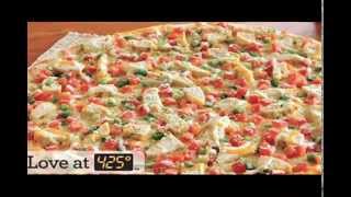 Gourmet Chicken Garlic Thin Crust delite Pizza [upl. by Ahsetan]