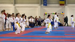 400 sportivi la prima ediție a Cupei României de karate WUFK pe echipe  novatvro [upl. by Egidius]