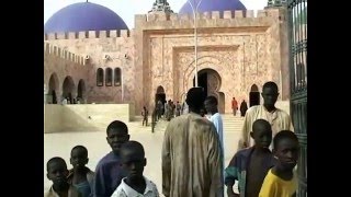 Sénégal visite de la grande Mosquée de Touba [upl. by Jean]