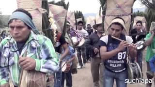 Flor de Espadaña en honor a la Santa Cruz Suchiapa hojeros tradicionales [upl. by Coffeng]