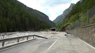 Maltempo in Valle dAosta la strada a Epinel distrutta dalla furia del torrente [upl. by Aron469]