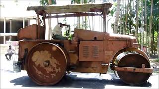 Strassenbau mit Oldtimer Dampfwalze in Indien Simple road construction steamroller Neil Island [upl. by Balsam]