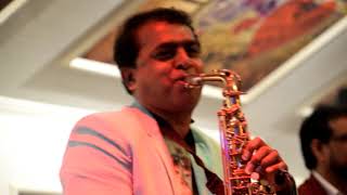 Baharon Phool BarsaocoverLivePlayed by Irshad saxophonist and Dipak Handsonic [upl. by Eldreeda]