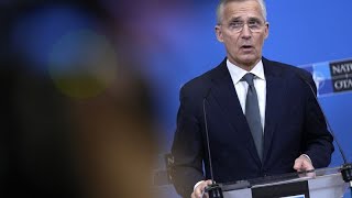 Nato quotDobbiamo fermare Putin in Ucrainaquot dice Stoltenberg Italia spende l147 del Pil per difesa [upl. by Lewison169]