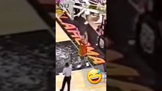 backboard breaking dunks réactions 😅jasonkeep [upl. by Inahpets497]