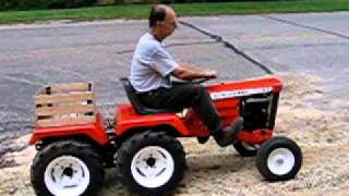 Allis Chalmers Allisgator 4 wheel drive garden tractor [upl. by Cicily]