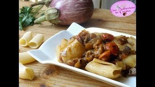 Pasta con Melanzane Pomodorini e Pancetta [upl. by Graff]