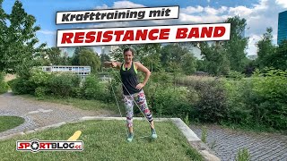 20 Min GanzkörperKrafttraining mit Resistanceband inkl Aufwärmen [upl. by Nnaeirual843]