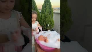 Banyo Zamanı 🛀 Mira Kids Oyunda bebek bakma oyunu kızoyunları shorts [upl. by Couture]