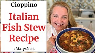 How I make Cioppino Italian Fish Stew Clams Mussels Shrimp Scallops Fish [upl. by Fishman685]