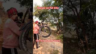 Lawyer on Fat bike  chor ke hath mein b Iphone😂 fatbike lawyer cycling wheelie stunt shorts [upl. by Tyre]